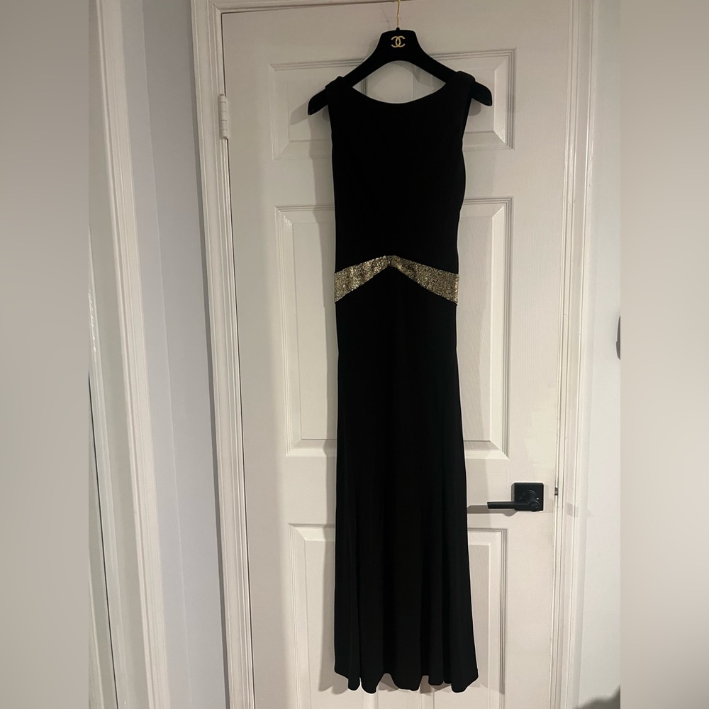 Nicole Miller Collection Black w Gold sequins Cut Out Back Maxi Dress Size 2 EUC